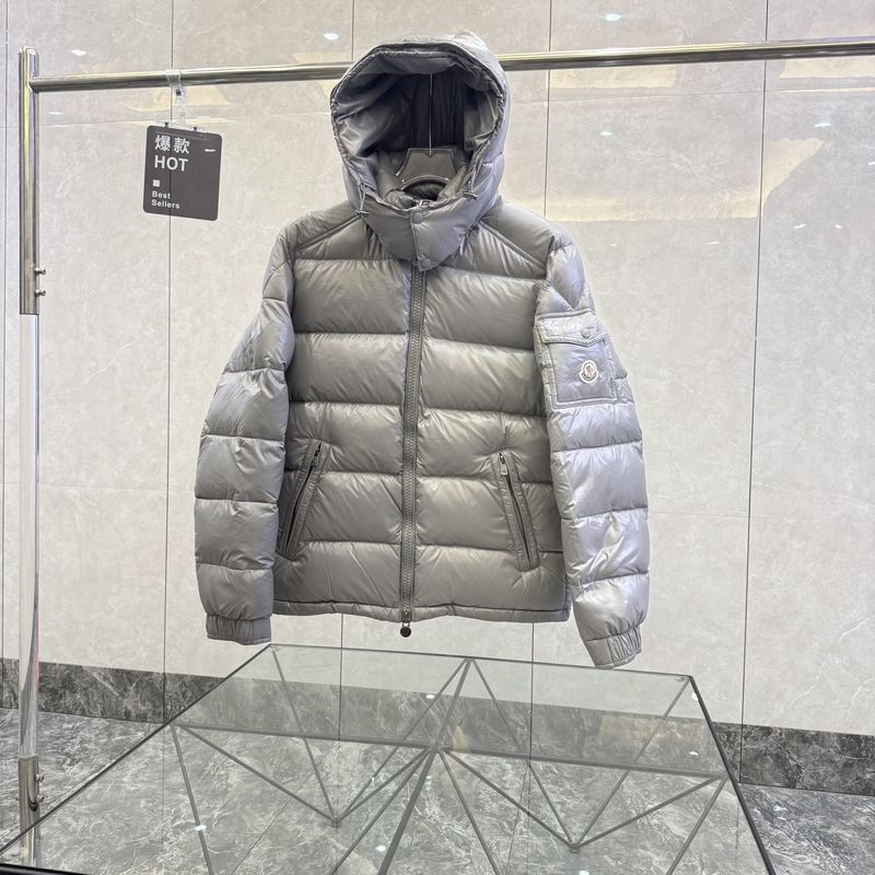 몽클레르 로고 패치 후드 다운 재킷 - 브루넬로 쿠치넬리 아우터 레플리카 참고 이미지